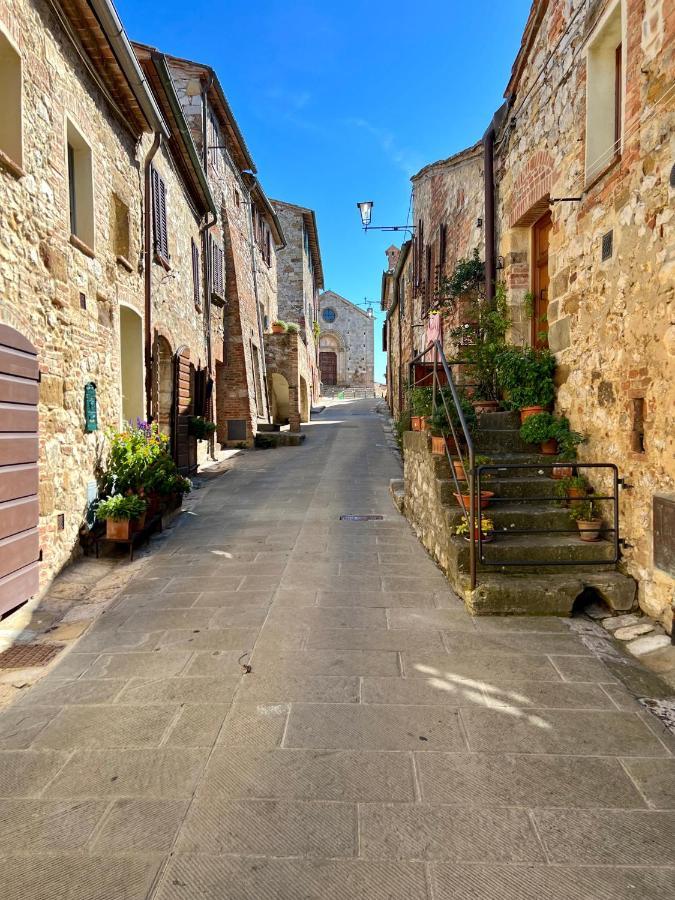 Апартаменты La Costarella Montefollonico Экстерьер фото